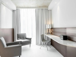 Ruby Ella Hotel Cologne