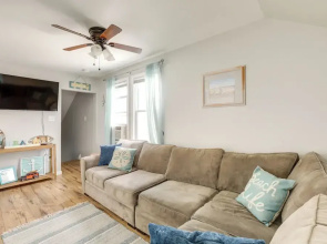 Wildwood Apartment Near Boardwalk & Beach!