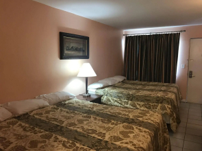 Seaside Sands Inn