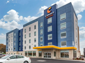 Comfort Suites Cottage Grove – Madison