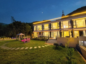 Chuxiu Hot Spring Boutique Homestay