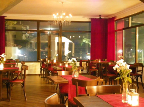 Theatro Hotel Odysseon