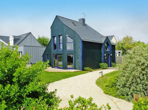 Holiday home, Penestin