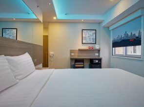 Easy Planet Bangkok Surawong