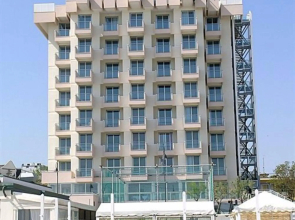 Terminal Palace & SPA