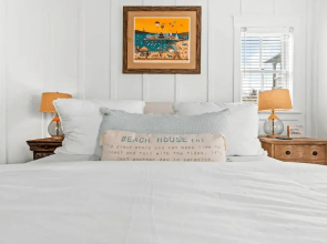 Steps to Rosemary Beach, Pool, Patio w/ Firepit The Salty Perch by Avantstay