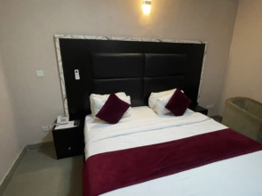 Grand Maridos Hotel