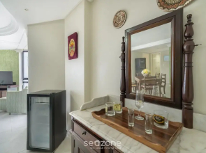 2BR Seafront apt W/garage in BC Nvi501
