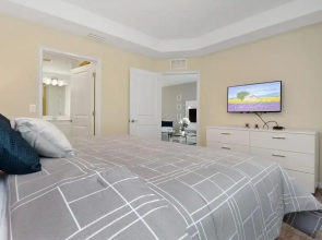 Three Bedroom Apartment Close to Disney Storey Lake Orlando 201 4751