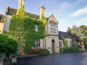 Classic Lodges - Bagden Hall Hotel