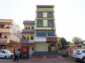 OYO Flagship 22944 Hotel Hrdaya Inn