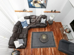 Dream 4-Br 4-Ba Chalet | Private Hot Tub | 2 min to Jasper National Park Gates