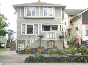 Fisher House Victoria Bed and Breakfast