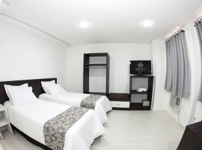Infinity Suites Hotel