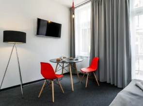 Happy Apartments