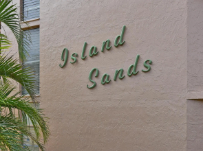 Island Sands 210
