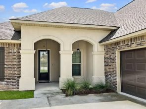 Bungalow Bliss Your Luxurious Home Away From Home