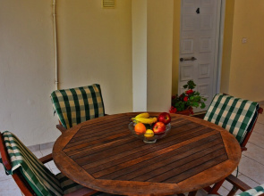 Kentra Apartment a Lovely Space Only 150m From the Beach
