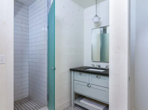 3br W/ Hot Tub, Patio & Ocean View, Close To Beach 3 Bedroom Home