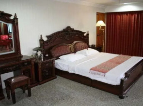 Chateau Chiangmai Hotel