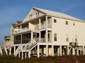 Deans Dunes 5 Bedroom Home