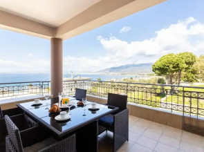 Verga Beachside Getaway With Panoramic Seaviews