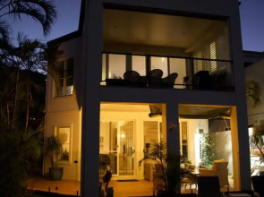 Moreton Bay Beach Lodge
