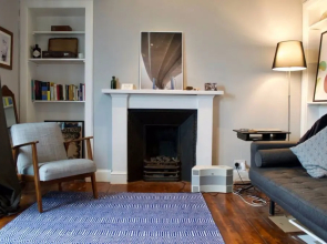 2 Bedroom Apartment Near The Shore