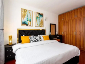 Elegant Marilyn Monroe 2Bed