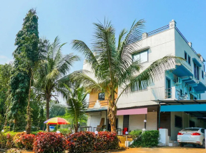 OYO 18815 Bhushan Residency