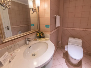 Green Court Residence City Center Shanghai