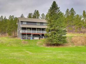 Black Hills Home w/ Mickelson Trail Access!