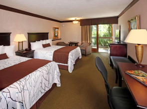 Best Western Plus Yosemite Gateway Inn