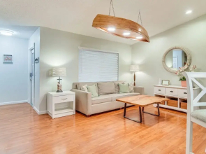 Charming Largo Home w/ Private Pool: 1 Mi to Beach