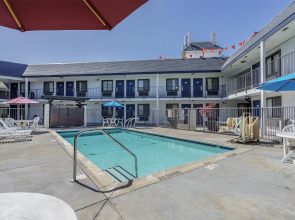 Motel 6 Fremont, CA - North