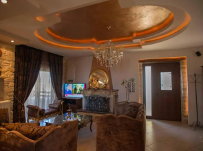 Villa Gogo offers privacy and pool
