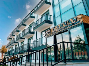 Ozdorovitelno-Reabilitatsionnij Tsentr Naftalan Sanatorium