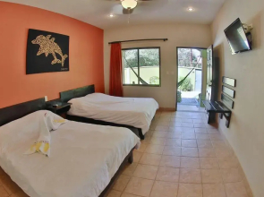 Pitaya Lodge