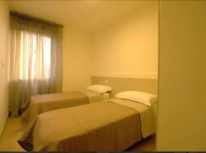 Villa Panama Apartments