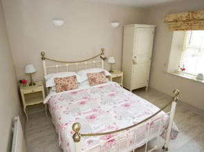 Warren House B&B