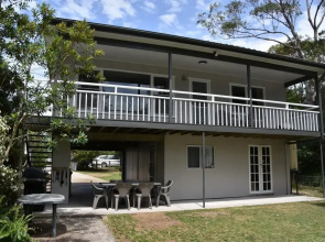 Paradise Bungalow Waterfront