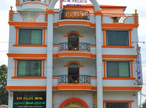 New Palace Hotel