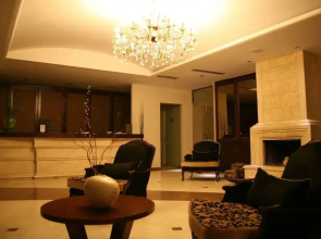 Veltsi Hotel