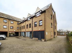 Kohinoor Serviced Apartments