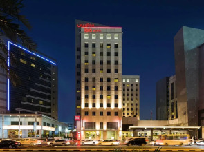 Отель ibis Deira Creekside Dubai