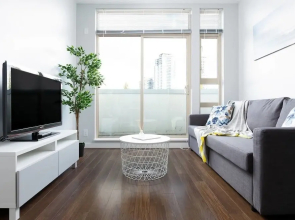 Surrey Center Cozy Condo