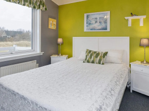 Exquisite Holiday Home in Løgstør near Sea