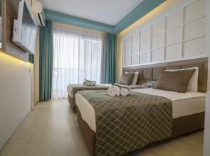 Kleopatra Life Hotel & SPA