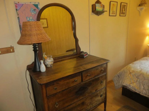 Raylia Cottage