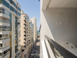 Apto 2Q c/ churrasq. 500m da Meia Praia ROT1001